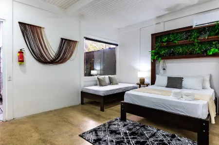 El Deseo Serendipity Hotel