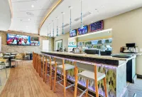 Encore Resort at Reunion - bar