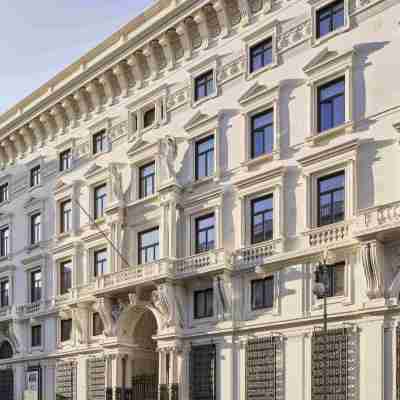 Doubletree by Hilton Trieste Hotel Exterior