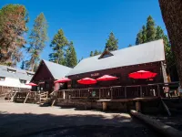 Lakeshore Resort