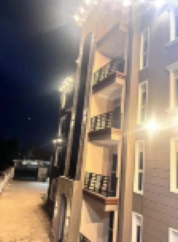 Lee Furnished Homes - Executive 1