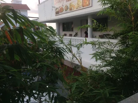 Meya Beach Walk Hotel