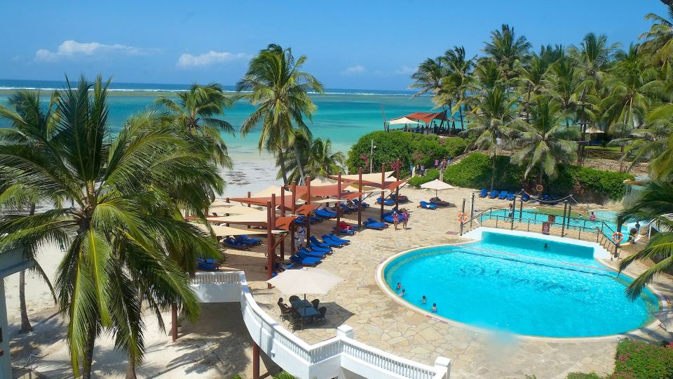 Voyager Beach Resort