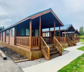 Blue Buffalo Resort Hotels in Island Park