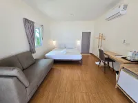 Kradan Beach Resort