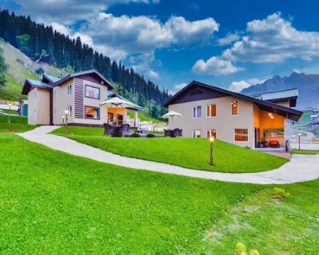 Arco Hotels & Resorts Sonamarg Hotels in Ganderbal