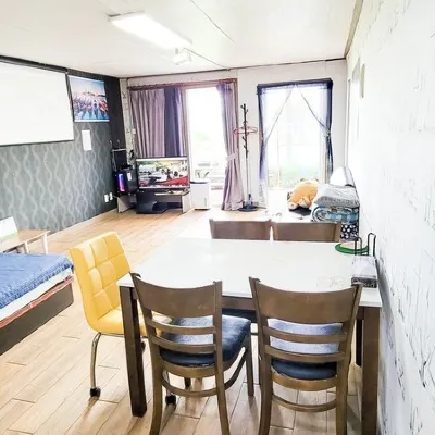 Jun Live Pension in Gangwha Hotels near Ganghwado