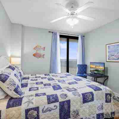 Windward Pointe 801 East Corner-unit Beachfront Rooms