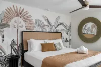 Haley's Court Boutique Motel Hotels in Vilano Beach