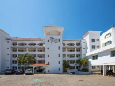 Torreblanca Beach Hotel and Suites Guayabitos - Desayuno y Comida Incluido Hotels in Compostela