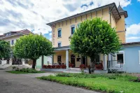 Hôtel Beau Site Hotels near La Source du Doubs