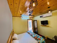 Royal Guest House Hotels in Nahan