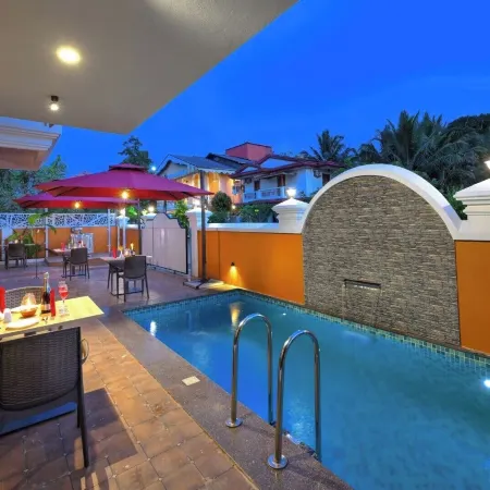 Vega Suites with Private Indoor Pool