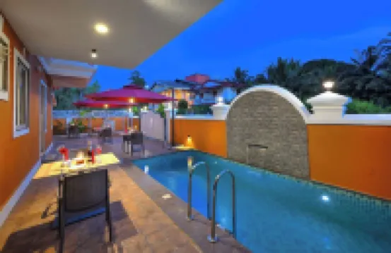 Vega Suites with Private Indoor Pool