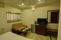 Hotel Kailash International - 2-Star