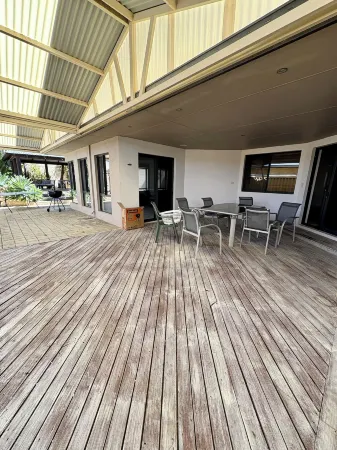 Seacrest Luxurious Holiday Home