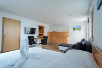 PJ Apartments & Wellness - Hot Tub & Sauna - Free Parking - 3-Sterne