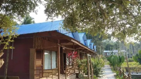 Blue Planet Отели рядом с достопримечательностью «Радханагар Бич»