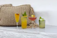 Sandaya Luxury Suites - bar