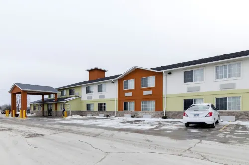 Quality Inn Osceola Hotels in Osceola