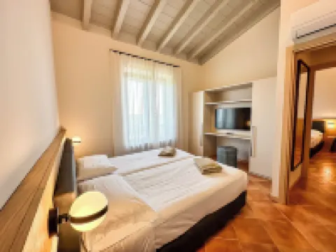 Castello Belvedere Apartments Hotels in Desenzano del Garda