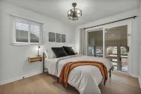 NEW! Modern Retreat Near CLE Game Room & Renovated