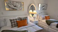 MAGNOLIA Charming 2-bedroom farmhouse in lovely Summerfield, NC with AC, WiFi.