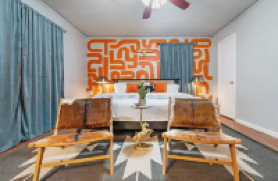 4bd Near Airport & Downtown - Volleyball - Games