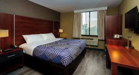 Sky Hotel Flushing/Laguardia Airport Отели рядом с достопримечательностью «Сити-филд»