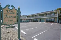 Villa Franca Inn - Parkplatz