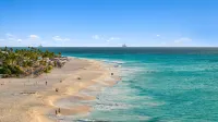 O Condominium Beachfront Residences, by Bocobay Aruba - Beach