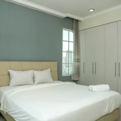 Comfy 1Br at Bellezza Apartment Hotels near Ancol beach