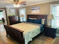 Secluded Retreat in Hocking Hills with Hot Tub – 10 Min from Old Man’s Cave