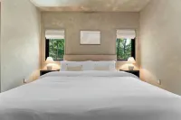 Lakefront Wellness Retreat on Table Rock w/ Sauna, Cold Plunge, Hot Tub, Gym Hotel a Omaha Township