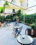 ลา เปียซเซตตา เดลเล เรจิเน โรงแรมใกล้วิลลา Villa Torlonia