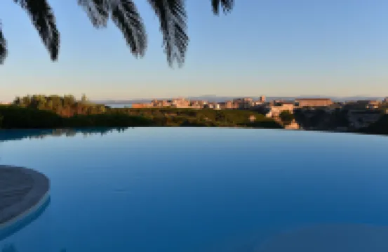 泰拉·瑪麗亞酒店公寓