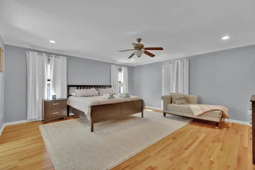 Oceanfront Villa with Skyline Views Hotels in Keansburg