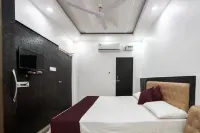 Nova Inn Hotel di Jurian Khas