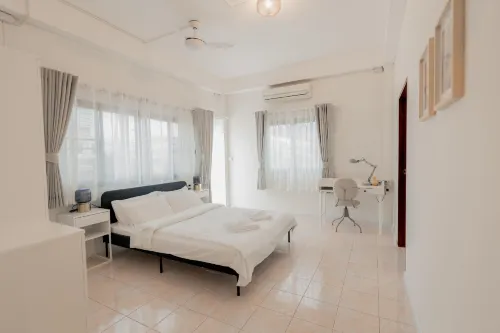 Blessings Home & Café