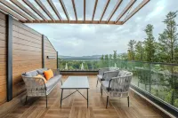 Montenegro Lodge فنادق في Kavac