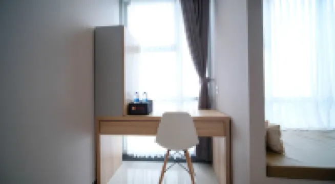 Simple and Cozy Studio at Benson Supermall Mansion Apartment