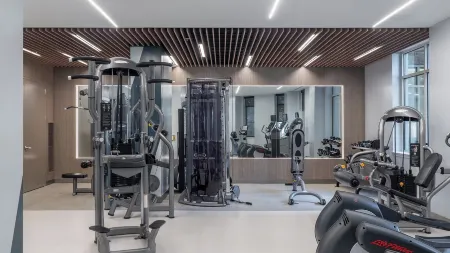 Well Appointed Apartments W Full Comfort Отели рядом с Аэропорт Рональд Рейган