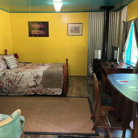 A Private, Cozy Cabin Near Bigfork for Two with a Clawfoot Tub