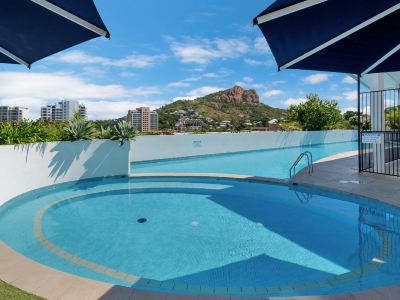 The Dalgety Apartments