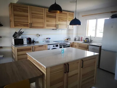 House in the urb. with the LARGEST pool in Jávea