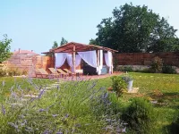 Holiday House with Jacuzzi and Sauna - Spa