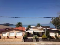 Beach House Hotels near Praia massaguacu
