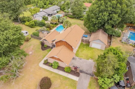 Private Pool Oasis near the Beaches