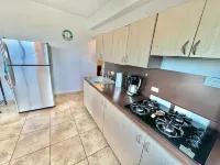 LOCATION! Beautiful Views ! Tranquility ! Restaurants Nightlife 5 min drive!
