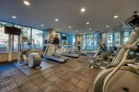 Home Away From Home 2BR condo in Stadium District